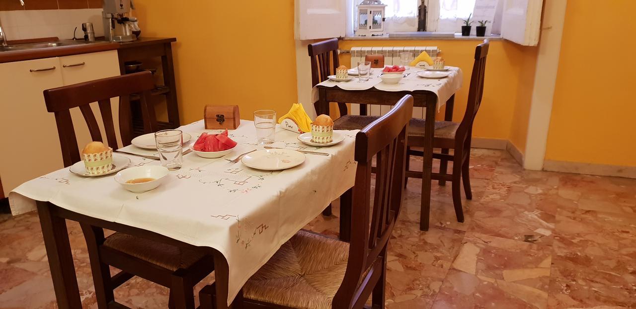 나폴리 A Casa Di Mamma B&B 외부 사진